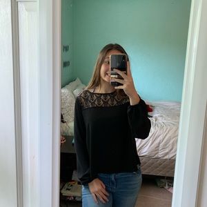 long sleeve black shirt